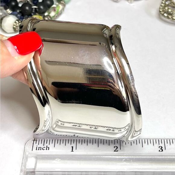 Bracelet Medium Bone Cuff Bracelet Silver Tone N04 - Picture 8 of 9